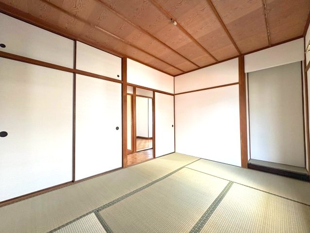 向野町戸建の和室