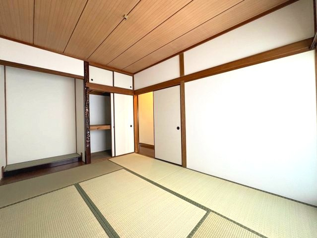 向野町戸建の和室