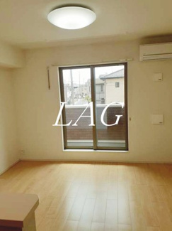 【居間・リビング】 | ハウスフリーデ | 洋室のお部屋です。