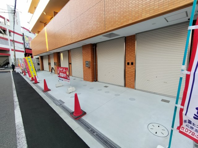 ふぁみーゆ平野の外観