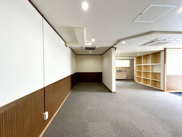泰松ビル　１階店舗・事務所の内装