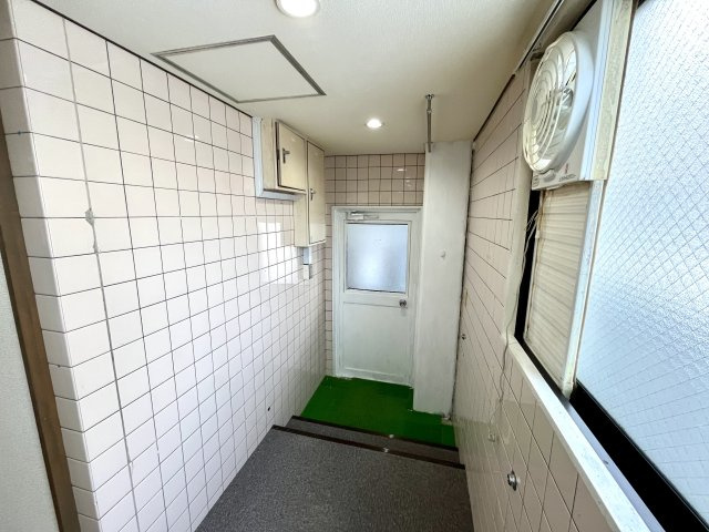 泰松ビル　１階店舗・事務所のその他|勝手口