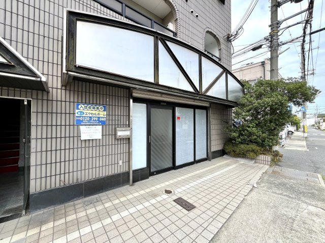 泰松ビル　１階店舗・事務所のエントランス