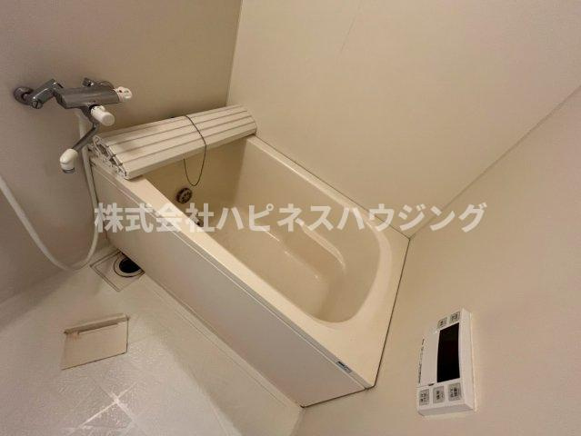 INSURANCE(インシュランス)BLDG.(ビルディング)XIX(ナインティーン)松戸の浴室