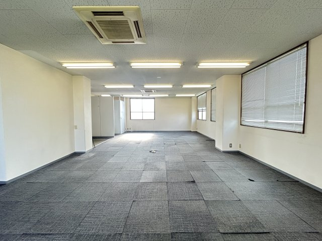 新栄プロパティー小山Ⅰ