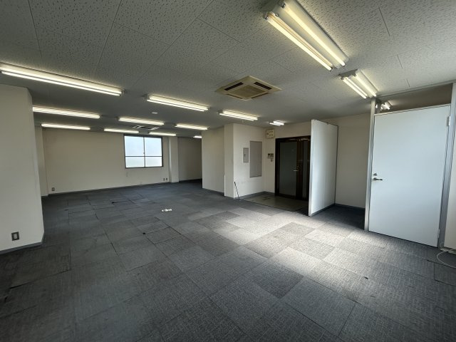 新栄プロパティー小山Ⅰ