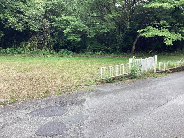 富士宮市北山の売地|北西の道路側から見た土地です。
