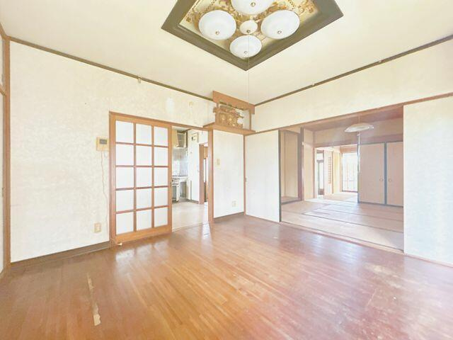 富士市森島の中古一戸建|１階８帖洋室