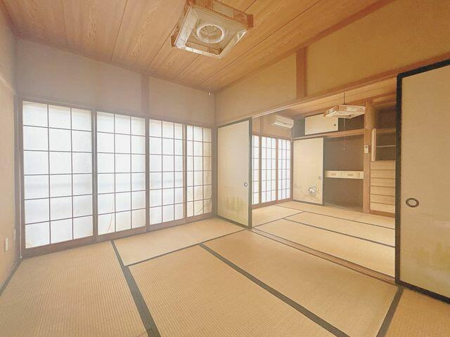 富士市森島の中古一戸建|２階東側６帖和室
