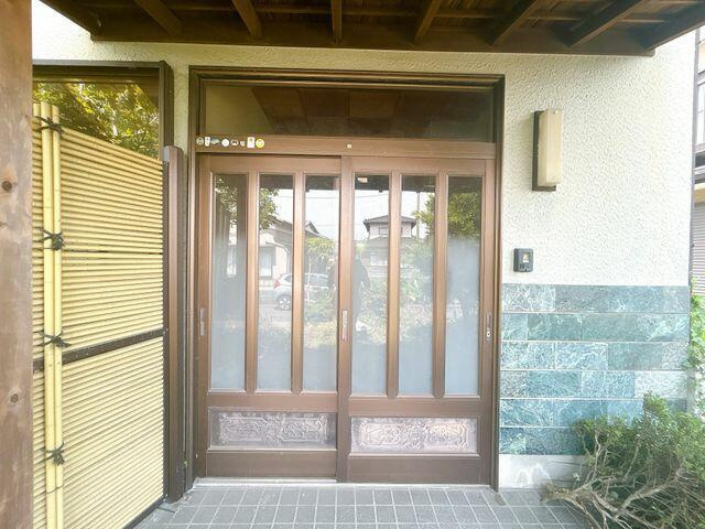 富士市森島の中古一戸建|玄関（外観）