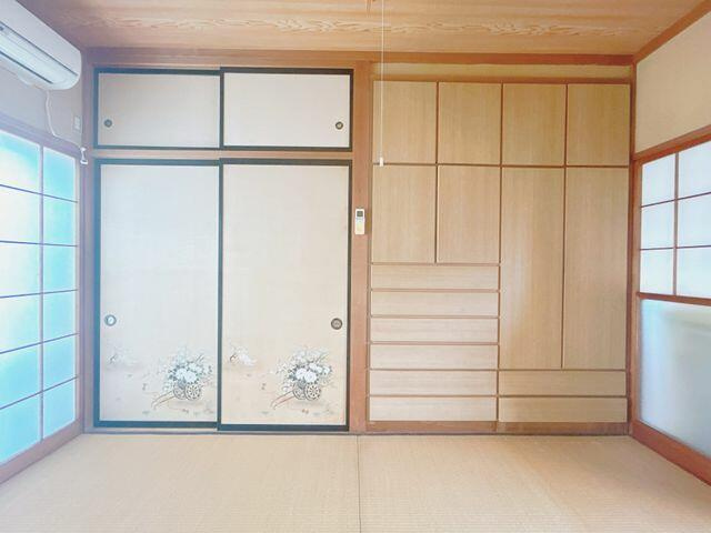 富士市森島の中古一戸建|２階西側６帖和室収納