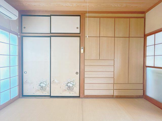 富士市森島の中古一戸建|２階西側６帖和室収納