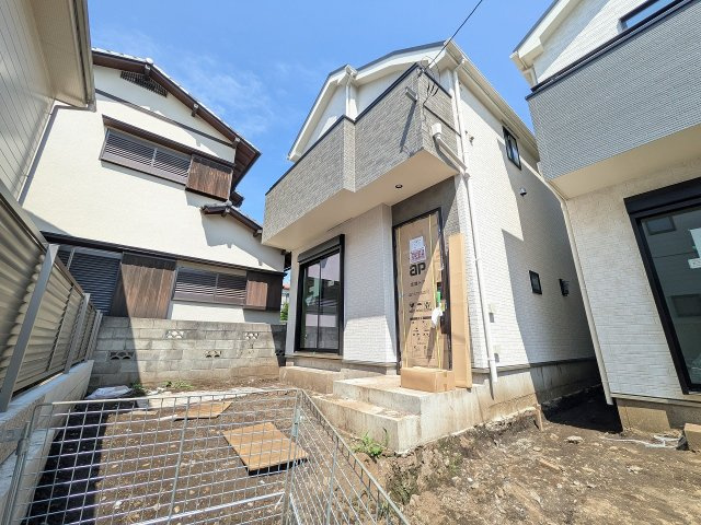 八王子市　散田町　新築一戸建て　１４期の外観|～西八王子駅徒歩15分　省エネ性能認定　2台駐車可能カースペース有り～