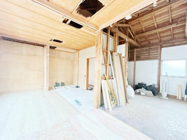 富士宮市羽鮒の中古一戸建|ＲＦ中　２階室内