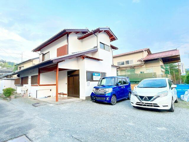富士宮市羽鮒の中古一戸建|価格には消費税を含みます。自…