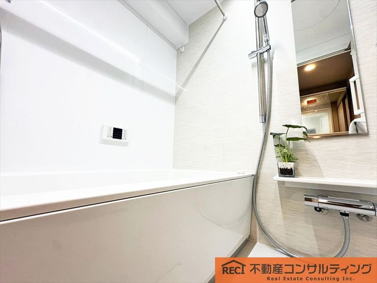 グラン・フェルティ東灘住吉川の浴室|住宅設備も充実しています♪