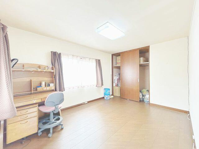 富士市中野台１丁目の中古一戸建|２階洋室６帖