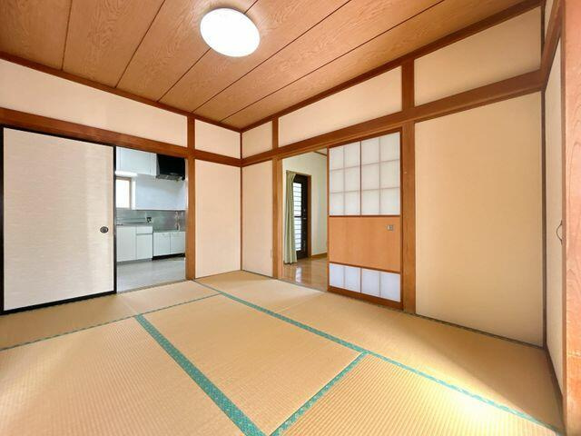 富士宮市宮原の中古一戸建|１階６帖和室