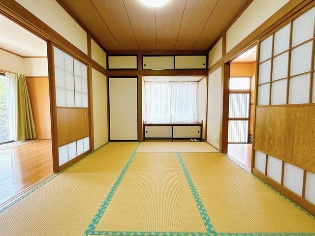 富士宮市宮原の中古一戸建|１階６帖和室