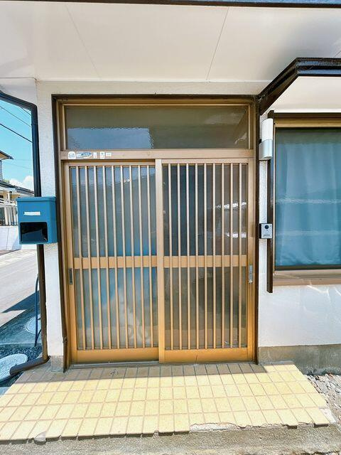 富士宮市宮原の中古一戸建|玄関