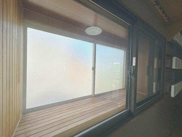 富士宮市宮原の中古一戸建|２階洋室の窓は、二重窓になっ…