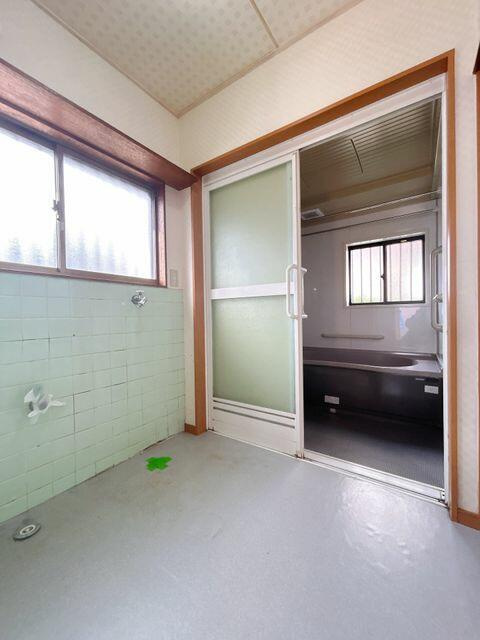 富士宮市宮原の中古一戸建|洗面所