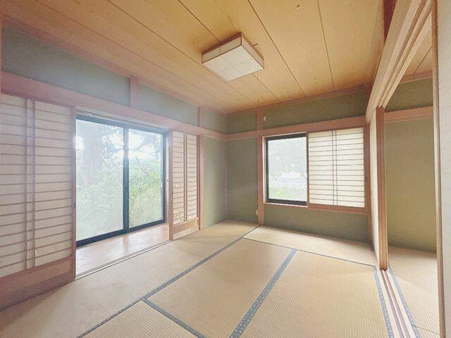 富士市鵜無ケ淵の中古一戸建|１階西側６帖和室