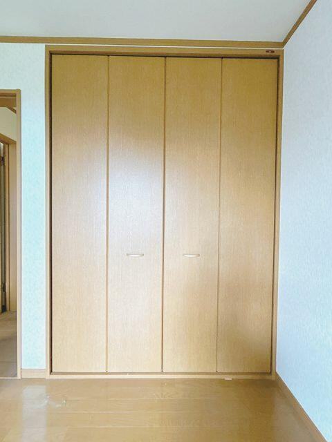 富士市鵜無ケ淵の中古一戸建|２階６帖洋室収納