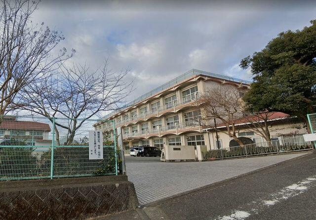 富士市鵜無ケ淵の中古一戸建|富士市立吉永第二小学校まで630m
