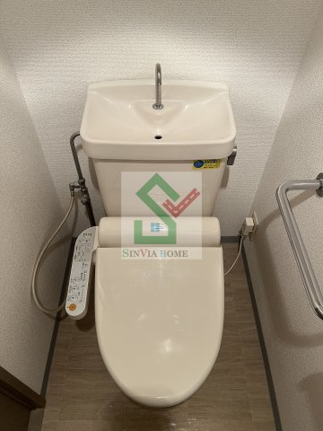 ファミーユ柳沢のトイレ