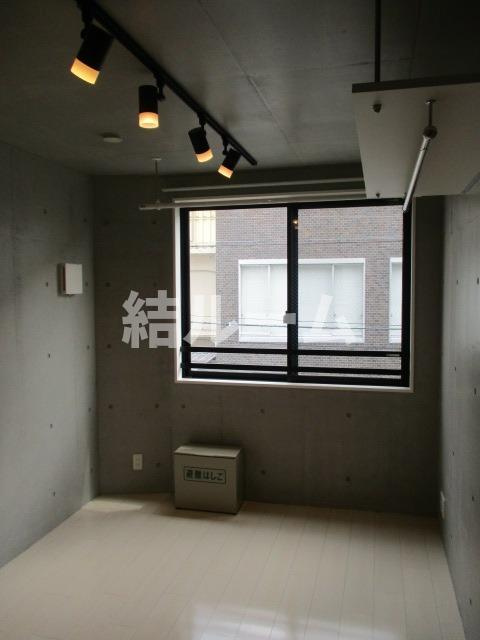 豊島区池袋３丁目の賃貸マンションの居間・リビング