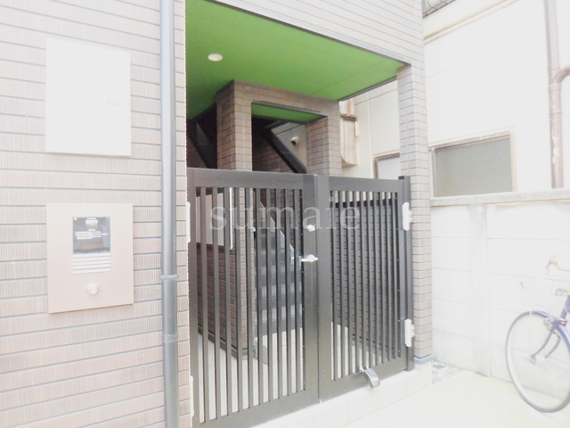 ｈｅｉｍ－ＨＡＰＰＹＬＡＮＤのロビー|建物入口がこちらです☆