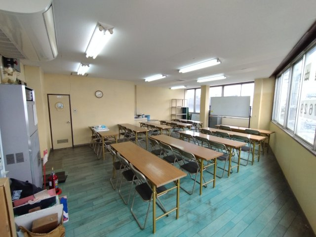 山田ビル のロビー