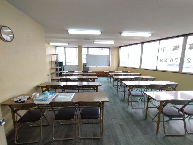 山田ビル のロビー