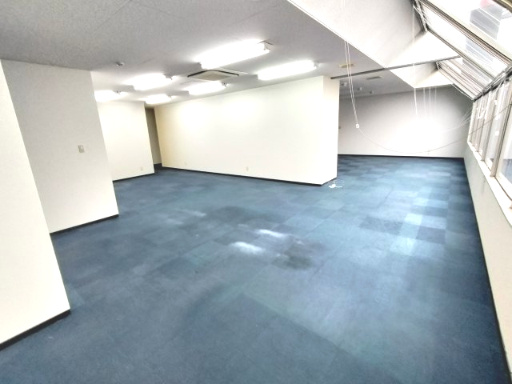 キャナルコート神田の内装