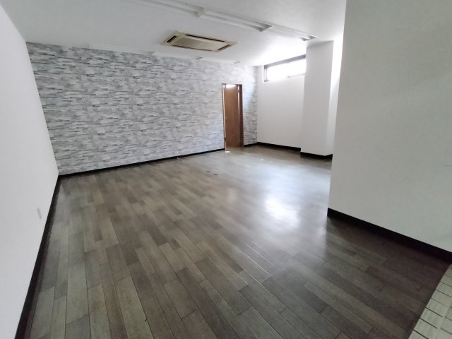 エクセル深阪の内装