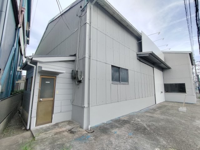 今井倉庫　1棟貸の外観