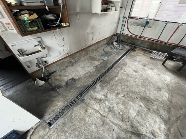 昌栄ビル