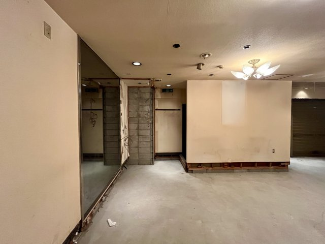 ミヤコビル