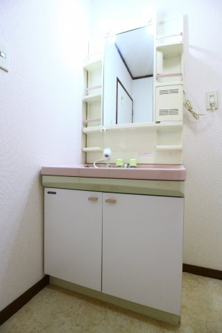 ファーストハウスの洗面所