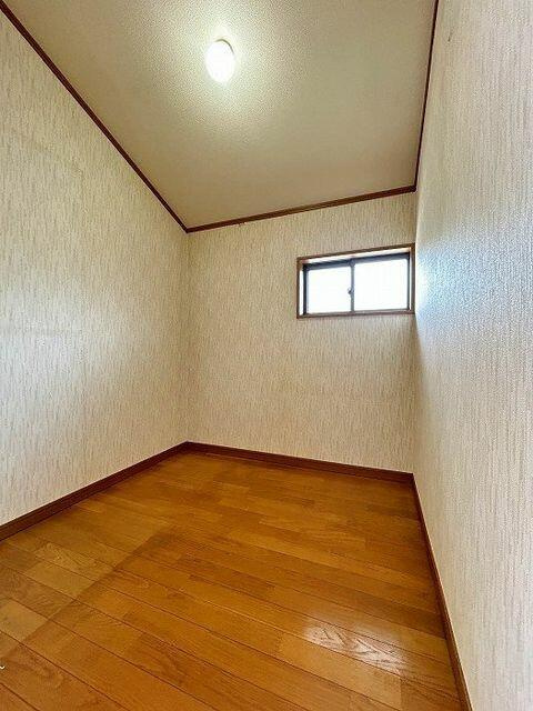 富士市原田の中古一戸建|２階ウォークインクローゼット