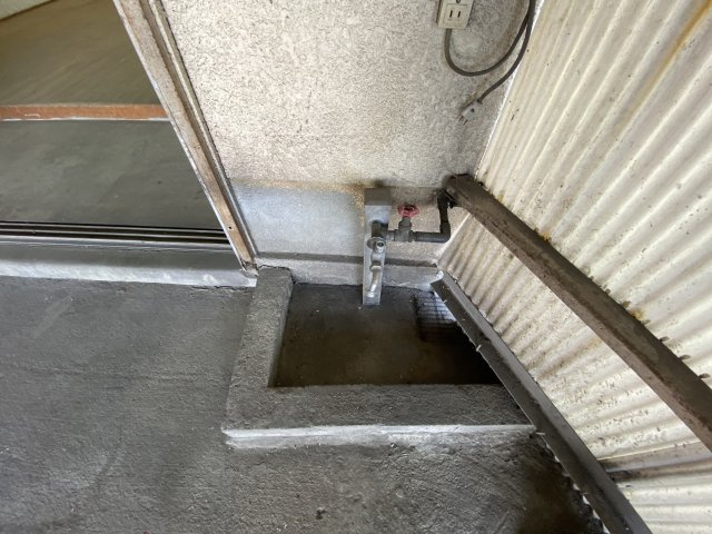羽曳野市 堺大和高田線ロードサイド沿 駐車場2台付 店舗・事務所のその他