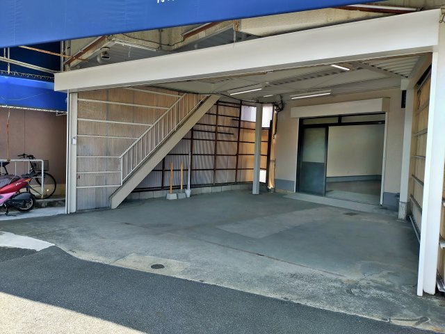 羽曳野市 堺大和高田線ロードサイド沿 駐車場2台付 店舗・事務所の内装