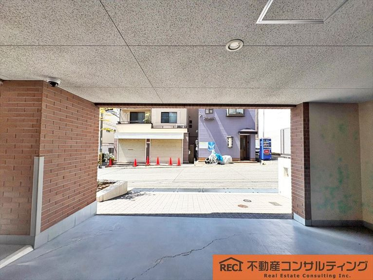 ワコーレ王子公園ステーションスターズの駐車場