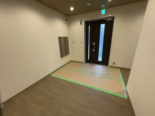 【エントランス】 | ベルメゾンFⅠ | エントランスです