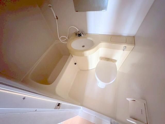 グランドール川秋の浴室