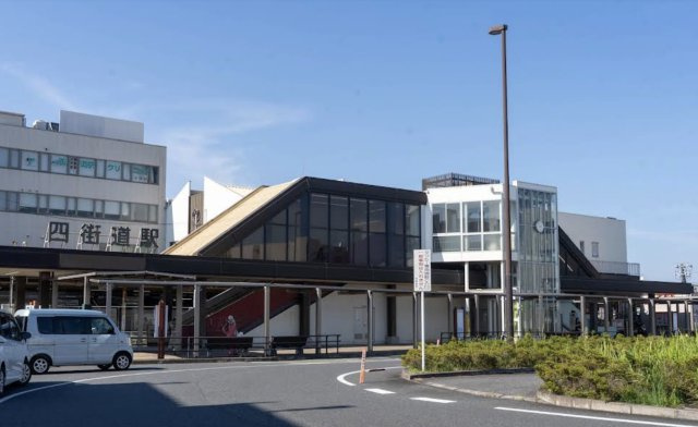 四街道市大日の店舗事務所の周辺