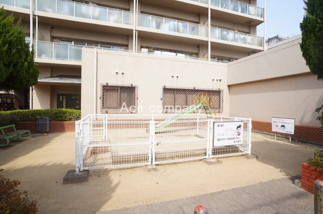 【その他共用部分】 | 万葉ハイツ小阪菱屋西 | マンション敷地内に遊び場あります♪