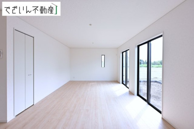 【居間・リビング】 | CRADLE GARDEN加須市北下新井 第6　【平屋】新築住宅 | ≪1号棟≫
現地(2026年9月撮影)