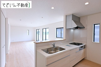【キッチン】 | CRADLE GARDEN加須市北下新井 第6　【平屋】新築住宅 | ≪1号棟≫
現地(2026年9月撮影)